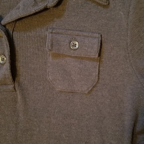 Brown Ribbed Top w/Pocket - Picture 3 of 5